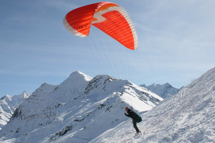 Parapentiste à ski